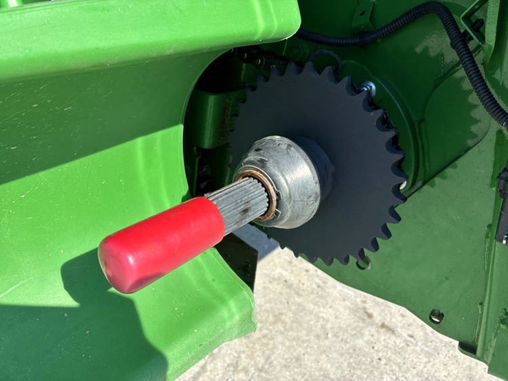 2024-john-deere-s780-image-17