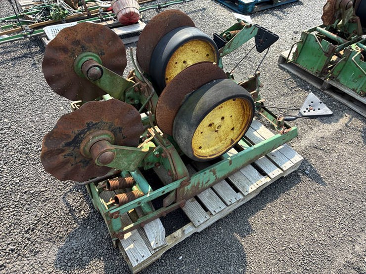 john-deere-2-image-3