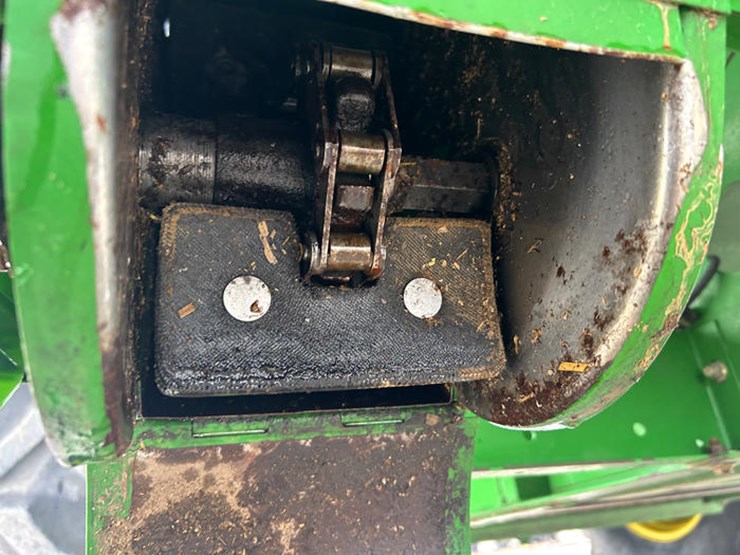 2001-john-deere-9550-image-59