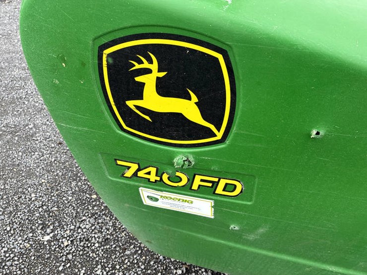 2019-john-deere-740fd-image-13
