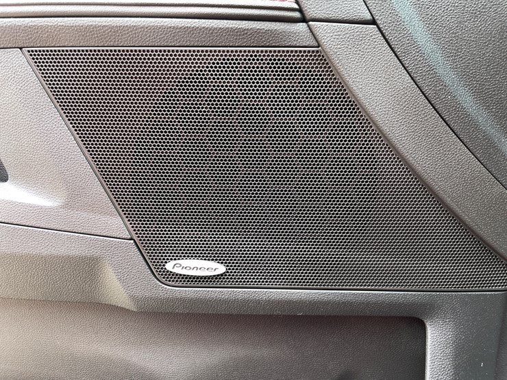 2015-chevrolet-equinox-lt-image-51