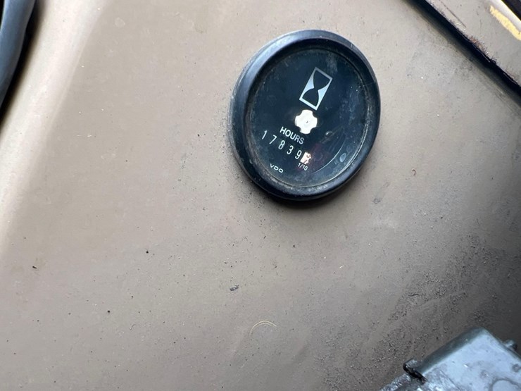 1998-deere-643g-image-33