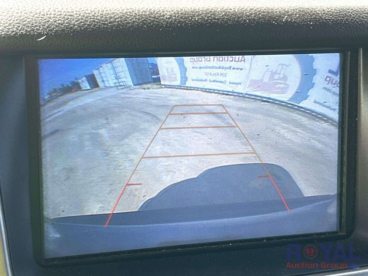 2018-chevrolet-tahoe-image-17