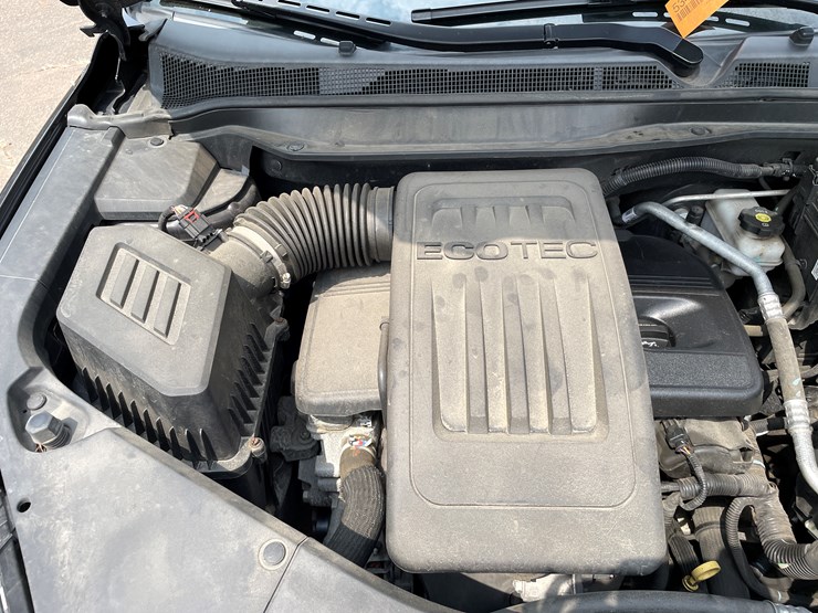 2016-chevrolet-equinox-lt-image-59