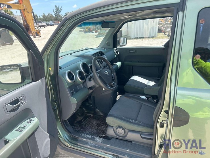 2003-honda-element-image-13