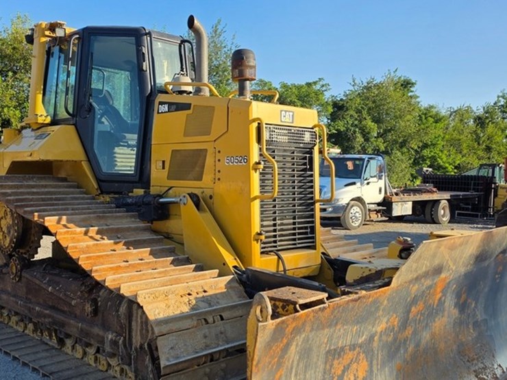 2019-caterpillar-d6n-lgp-image-49