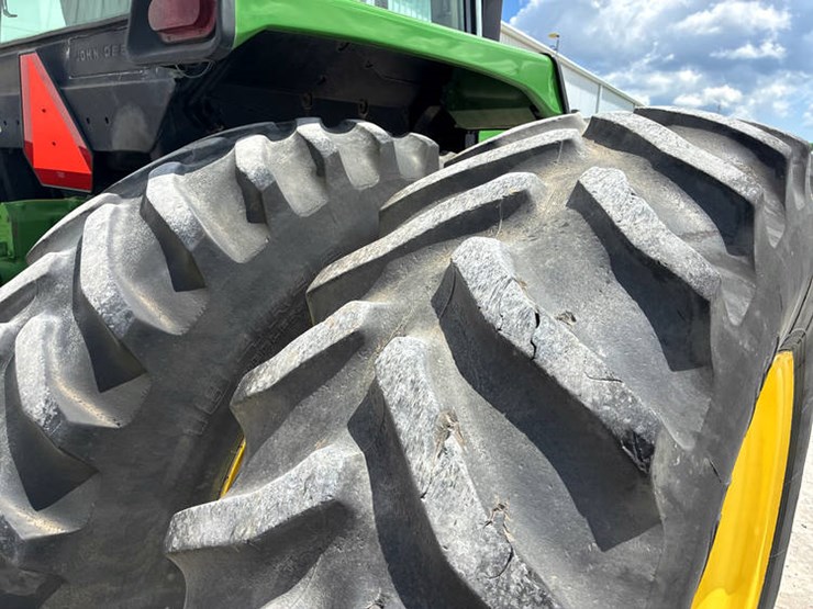 1990-john-deere-4555-image-70