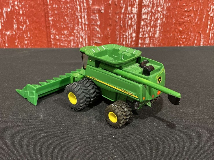 john-deere-9750-image-3