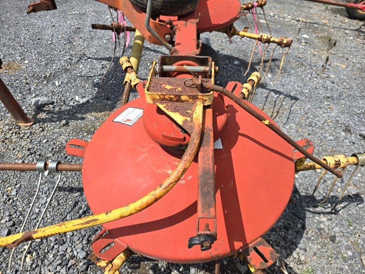 new-holland-255-image-7