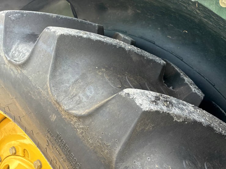 2012-john-deere-8360r-image-59