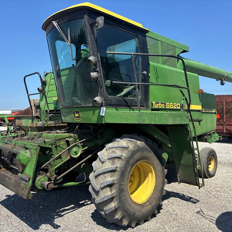 1981 JOHN DEERE 6620