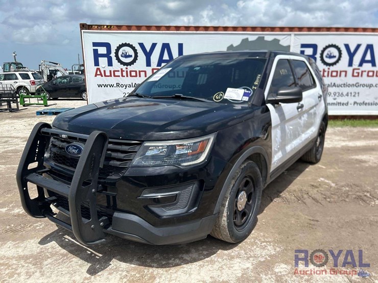 2018-ford-explorer-image-1