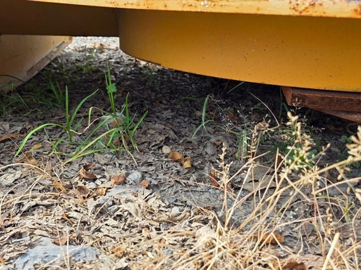 diamond-5'-heavy-duty-excavator-mower-(like-new)-image-15