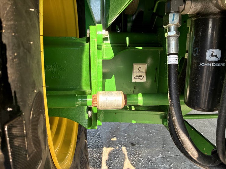 2024-john-deere-s780-image-32