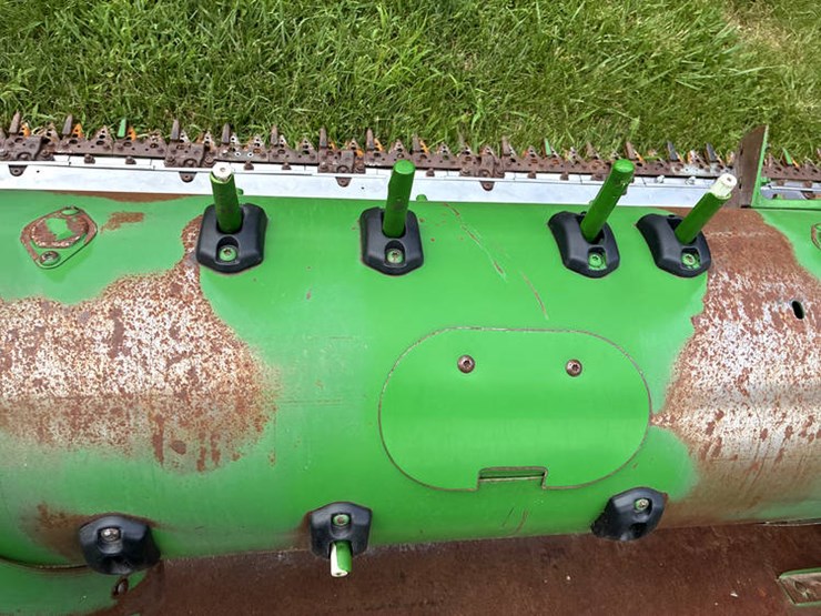 2010-john-deere-635f-image-19