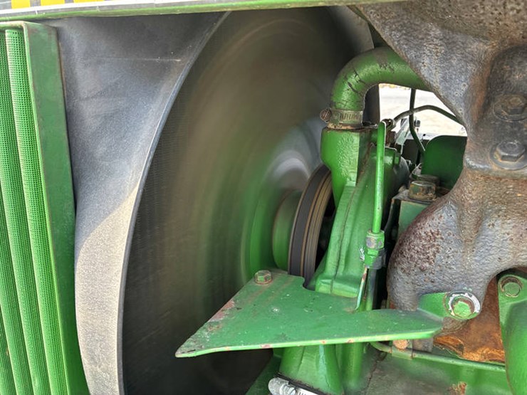 1982-john-deere-4440-image-37