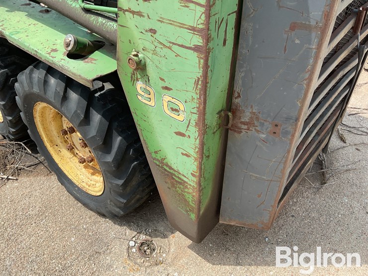 john-deere-90-image-17