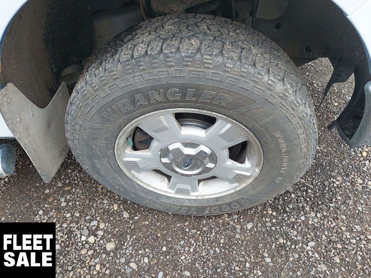 2014-ford-f150-image-19