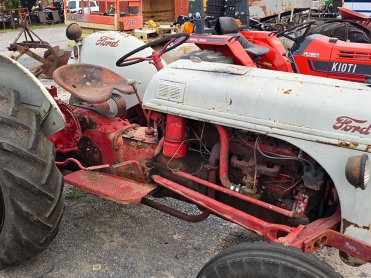 ford-8n-image-6