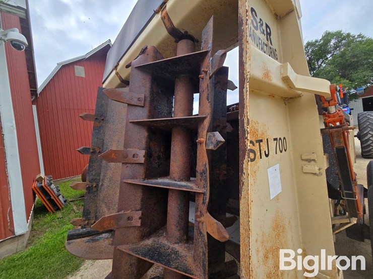 s&r-mfg-stj700-image-17