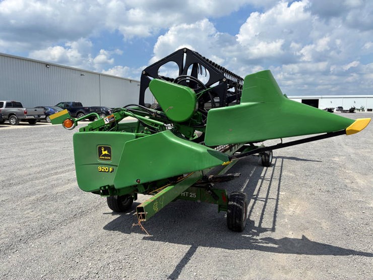2001-john-deere-920f-image-1