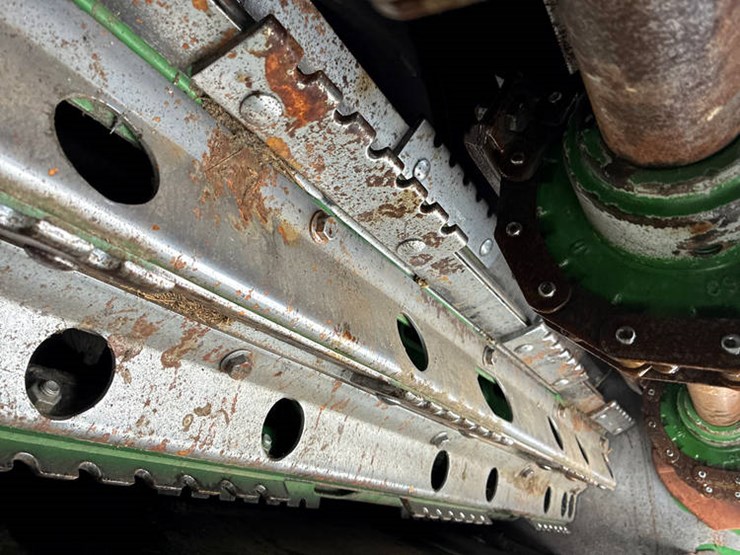 2016-john-deere-s680-image-27
