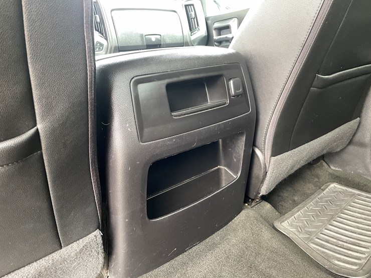 2016-chevrolet-silverado-image-59