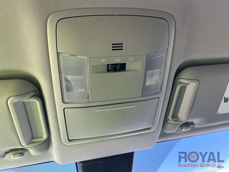 2018-toyota-rav4-image-23