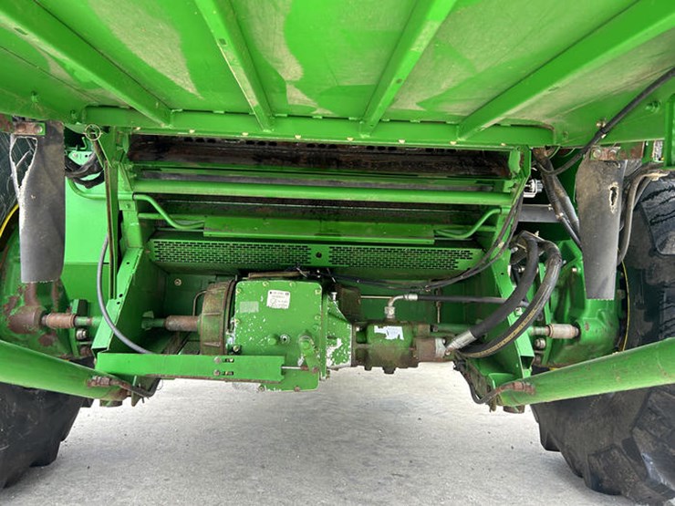 2001-john-deere-9550-image-23