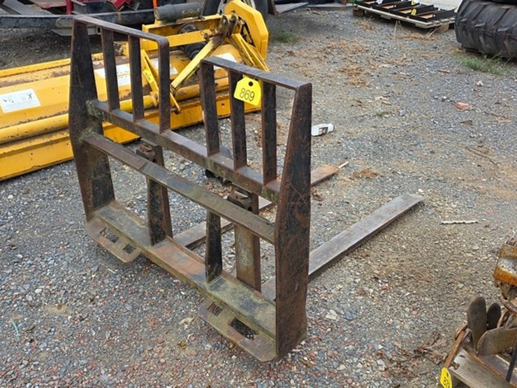 skidloader-forks-image-1