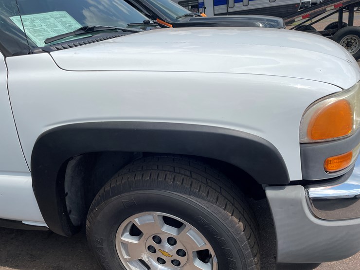 2006-gmc-1500-image-14