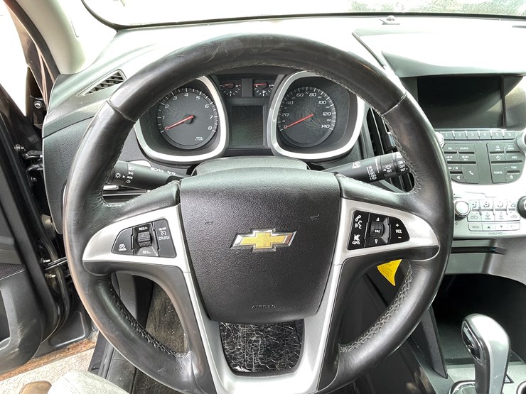 2013-chevrolet-equinox-lt-image-62