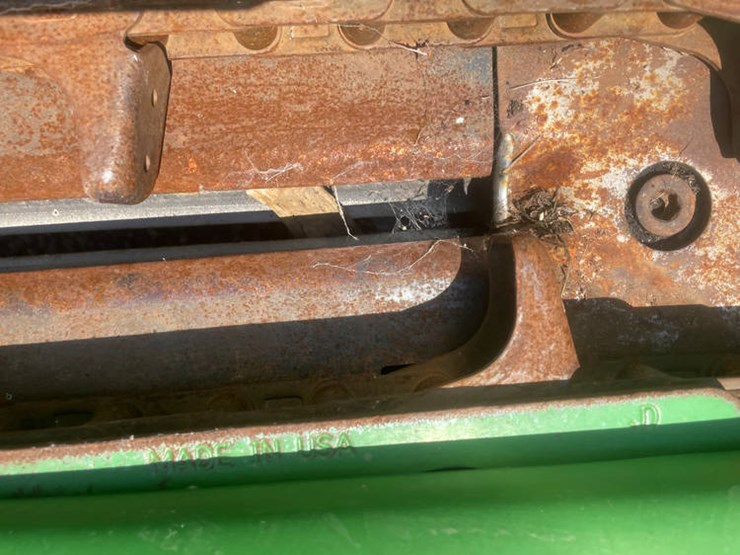 2011-john-deere-608c-image-18
