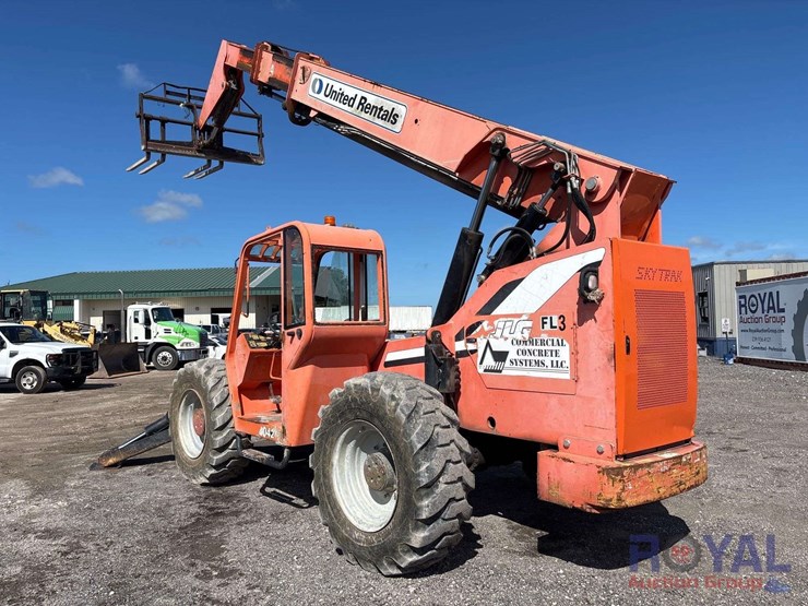 jlg-sky-trak-image-4