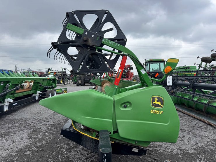 2016-john-deere-635f-image-4