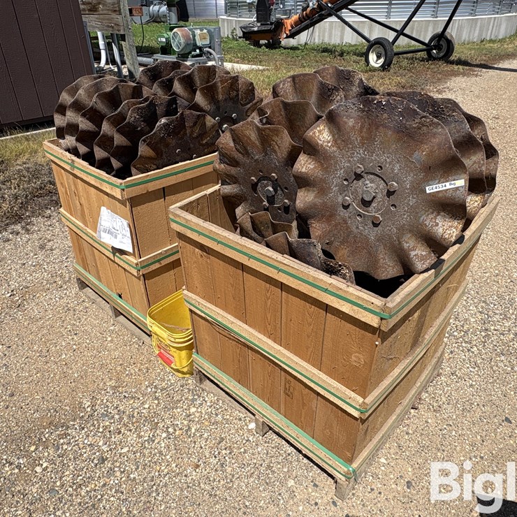 Ron’s Mfg 33' Vertical Tillage Coulter Kit