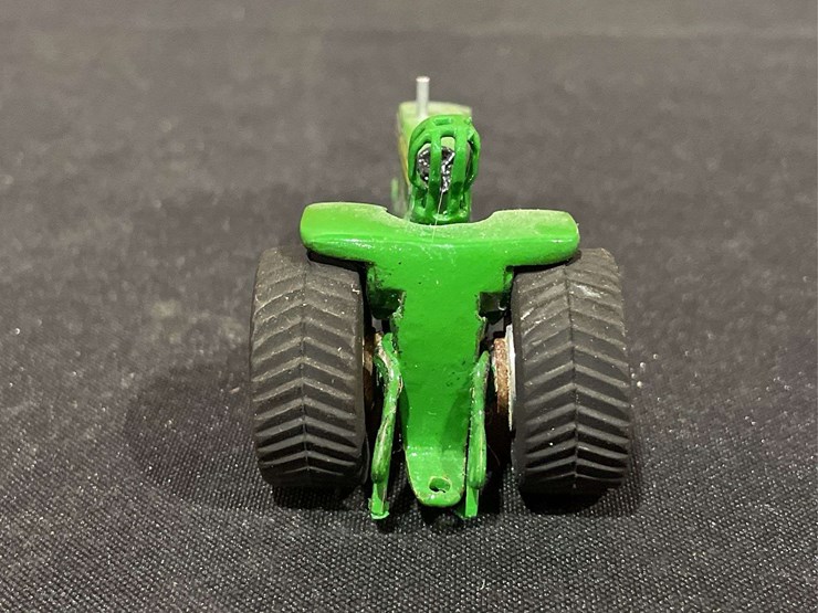 john-deere-8410-image-4
