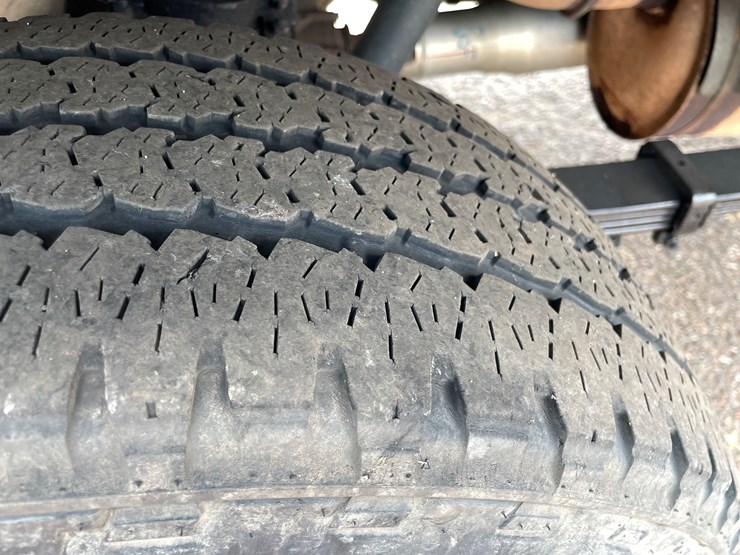 2019-chevrolet-silverado-2500-image-31