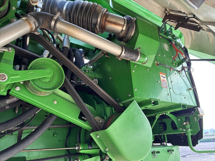 2014-john-deere-s690-image-50