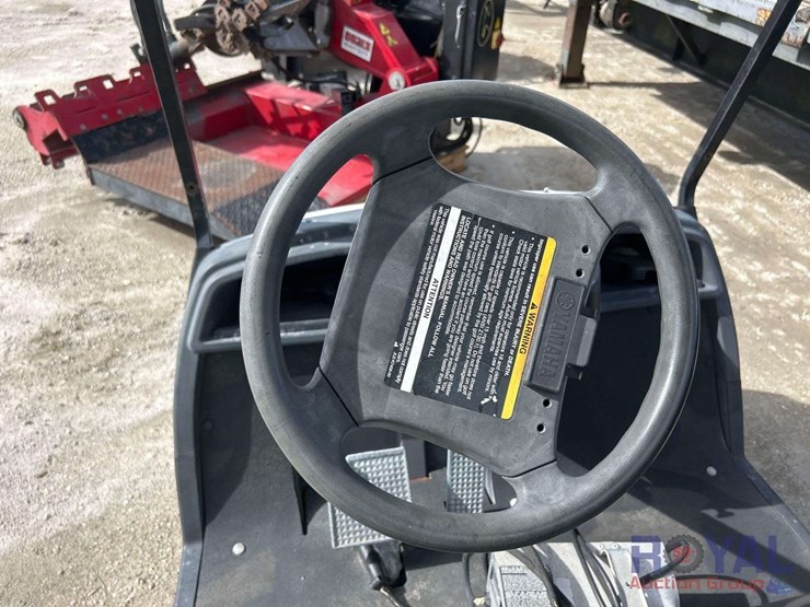 2009-yamaha-ydre-electric-cart-image-9