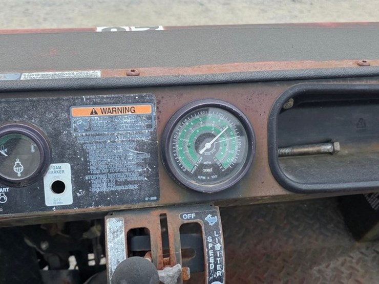 toro-workman-3200-image-25