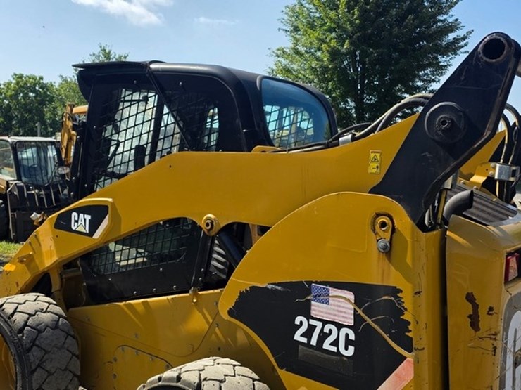 2012-caterpillar-272c-image-22