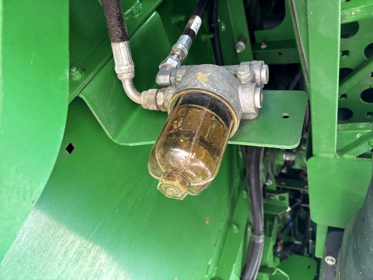 2017-john-deere-s680-image-85