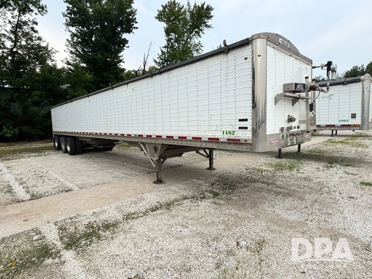 2016-wilson-grain-trailer-image-5
