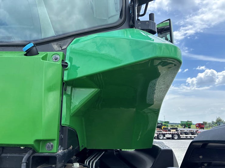 2021-john-deere-8rx-310-image-18