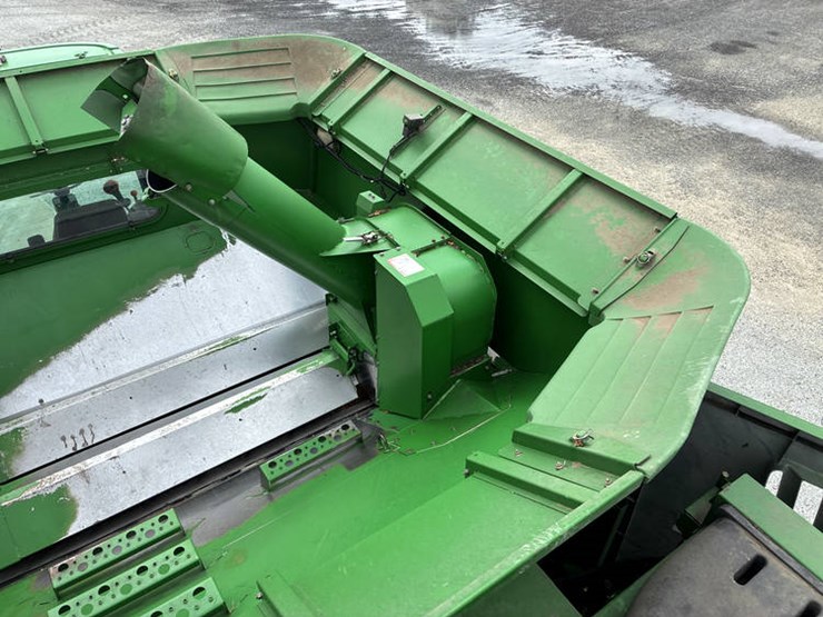 2002-john-deere-9750-image-96