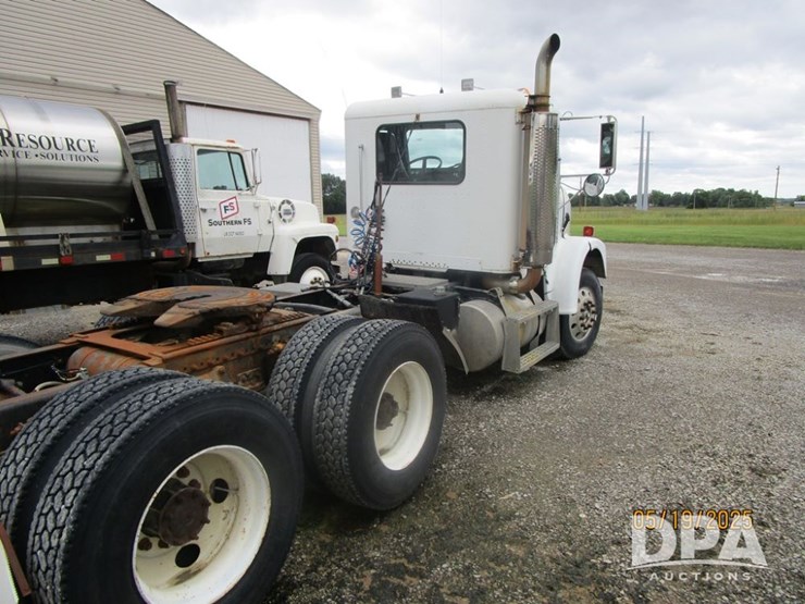 1996-cummins-m11-image-6