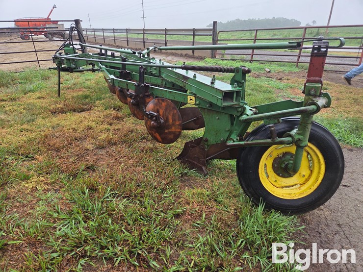 john-deere-5-image-5