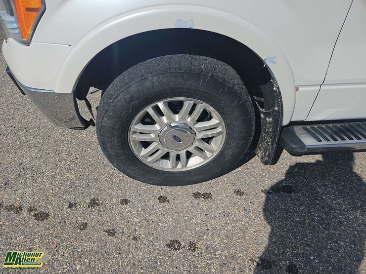 2011-ford-f150-image-21