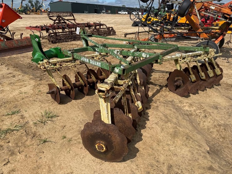 john-deere-td100-image-1